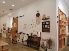 -半勺舒舒生日蛋糕店