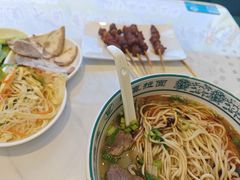 -伊北味·清真青海拉面村(延安路店)