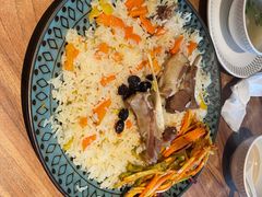 羊肉手抓饭-耶里夏丽·丝路新疆菜·清真食品(徐家汇臻选店)