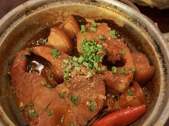 -Cuc Gach Quan Restaurant