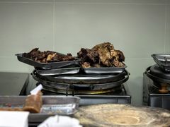 -闫家驴肉老店(华电一校店)