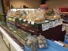 -黑森林饼皇(石龙路总店)