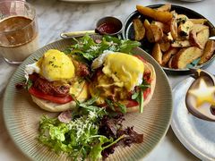 疯狂手撕牛肉班尼迪克蛋-The Rug Cafe(王府中环店)