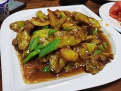 -巧婆婆特色东北菜·铁锅炖