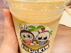 -瑞幸咖啡(江汉路中山大道店)