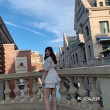 夏天来了，和心爱的人去威尼斯水城划船吃海鲜吧