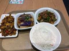-老乡鸡(国华广场店)