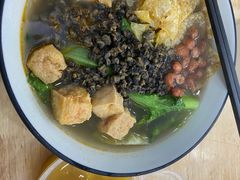 -笋果坊螺蛳粉(竹园小区店)