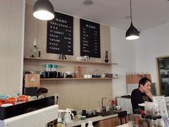 -白鹅咖啡(金城花园店)