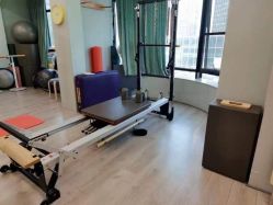 -无界瑜伽普拉提