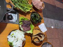 -乖嬢嬢重庆老火锅(南联店)