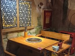 -城墙拐拐火锅(三峡广场黑金冠店)