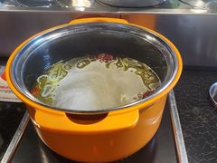 -轩于鲜旋转自助小火锅(新之城购物广场店)