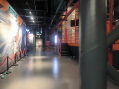 -极限PLAY运动娱乐新世界·团建派对表演休闲馆·室内高空游乐园