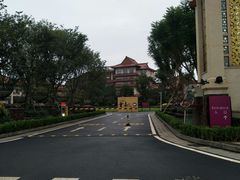 -七彩云南古滇温泉山庄