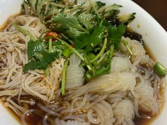 -东来菜馆•手抓海鲜家常菜•海鲜锅贴(鸽子窝店)