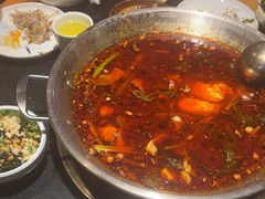 -小饕荟雅安贡椒鱼鲜馆(广福桥店)