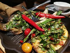 -云海肴·汽锅鸡·云南菜(天山百盛优客店)