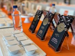 -VENCHI 闻绮(北京国贸商城店)