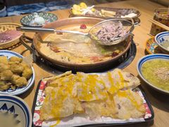 -洱火云南酸菜牛肉火锅(石景山当代商城店)
