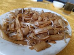 干炒牛河，-羊桥饭店(江门紫沙路店)