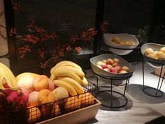 -浅深(世茂滨江精品店)