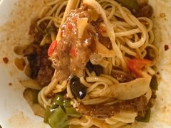 -歹歹的加个面过油肉拌面(贵州路店)