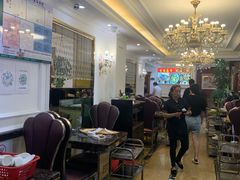 大堂-野菌园·野生菌火锅首创第一家(关兴路总店)