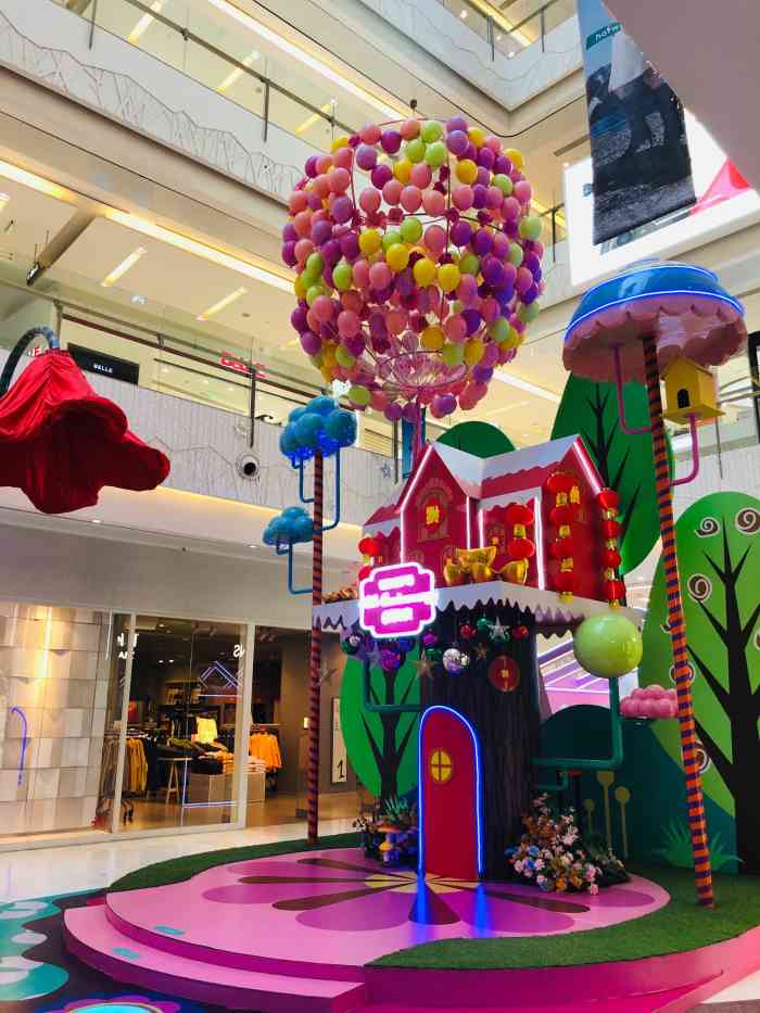 悦荟万科广场-"昌平区的大荟萃,吃饭和游乐的地方比较全,.