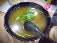 鸭血汤-小杨生煎(成山巴黎春天店)