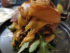 生菜牛肉培根汉堡-the rug 飞毯 (朝阳公园店)