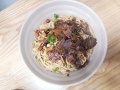 -万方圆拌粉瓦罐汤(九江湖滨店)