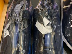 -爱革·奢品·鞋包·衣物·家居(金桥国际商业广场店)