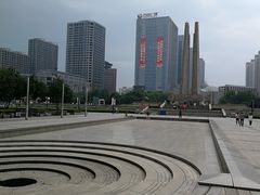 -唐山抗震纪念碑广场