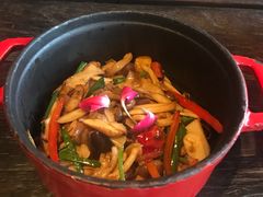 云南野菌一锅香-大理岛·精品云南菜·音乐餐厅