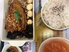 -鲲少爷烤鱼饭.螺蛳粉·清真(爱琴海店)