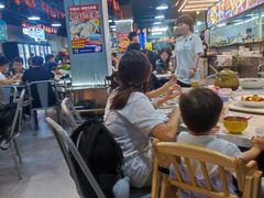 -明本湛江鸡•海鲜小厨(陈家祠店)