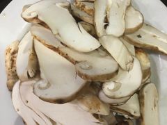 -菌之家·专业纯野生菌火锅·特色炒菌