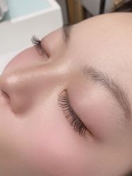 -一本X目奈子日式单根美睫专业店
