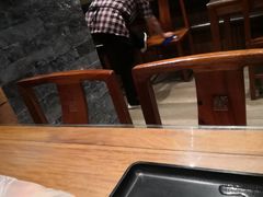 -亮亮面馆(经六路店)