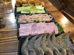 -江湖餐厅–重庆九宫格老火锅