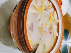-金时代顺风大酒店(临港百联店)
