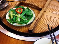 -曹丞相·地锅鸡·地锅鱼(武林店)