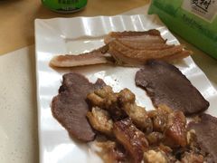 -伟记牛肉(金鸿公路店)