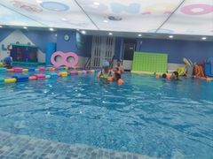 -龙格亲子游泳·水育早教运动中心(龙湾天街店)