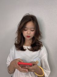 -迪罗造型•潮色接发