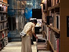 -茑屋书店(天目里店)