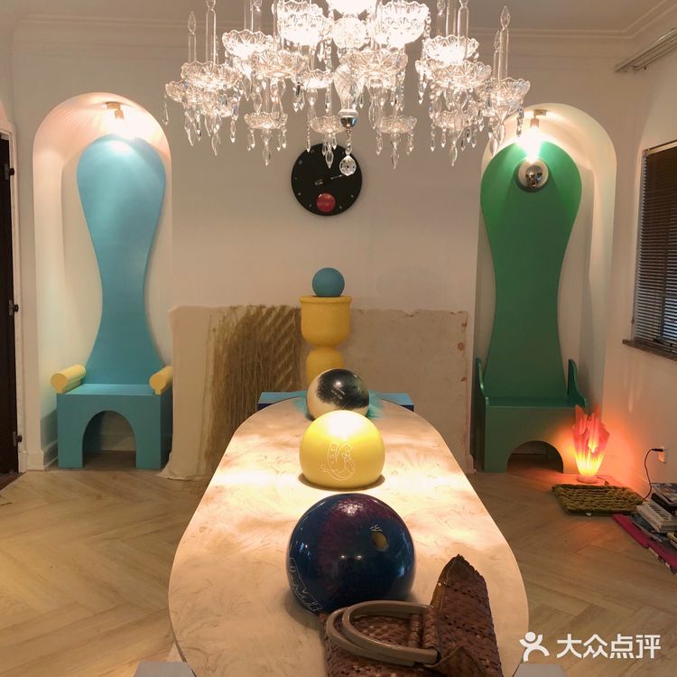 魔都新店｜超个性的设计师品牌superr showroom