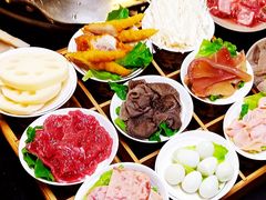 -洞亭火锅(防空洞总店)