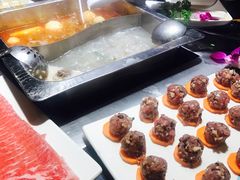 -海陆红火锅(汉兴路店)